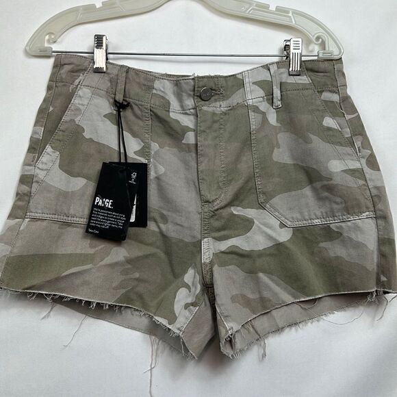 PAIGE Maislie Utility shorts camo print size 29 NWT - Picture 1 of 15